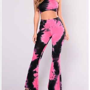 Fashion Nova Tie dye set.